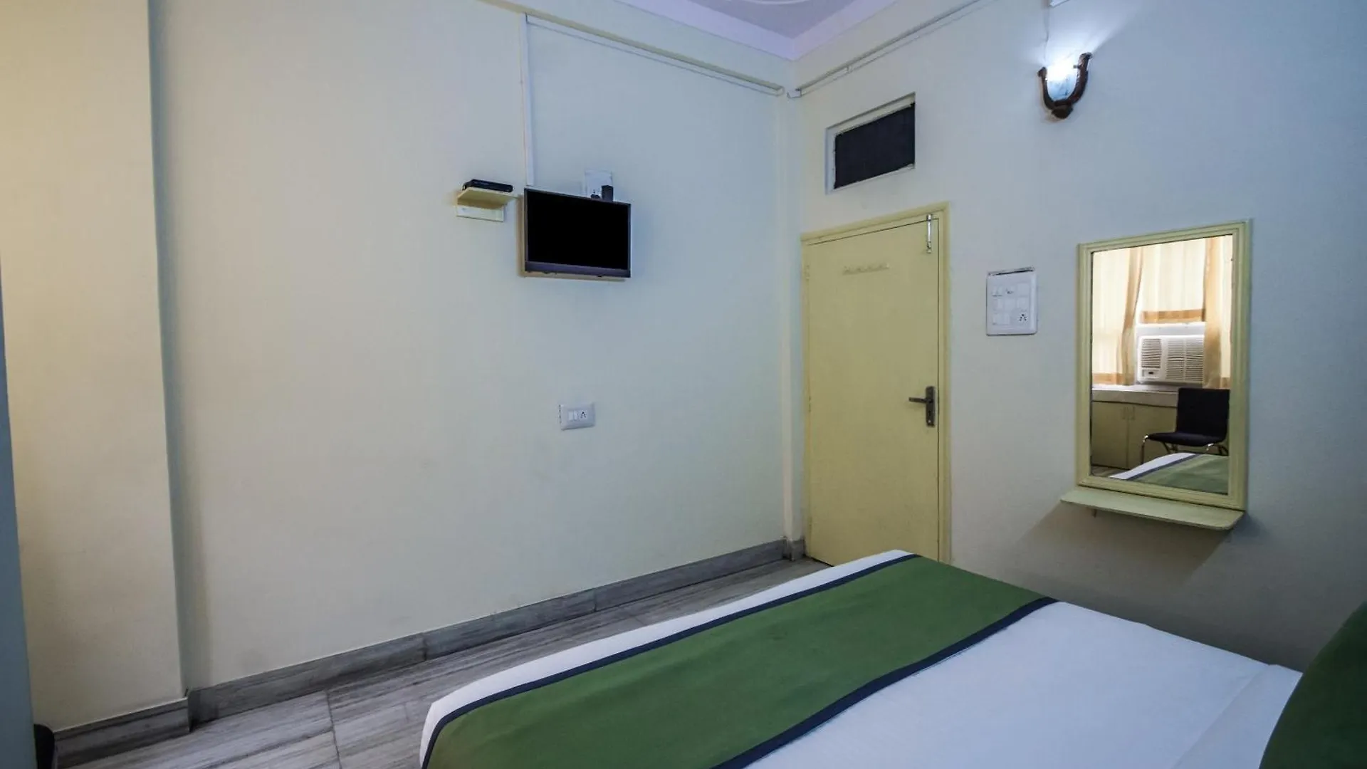 ***  Hotel O Seema Udaipur India