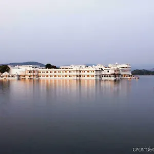 Курортный комплекс Taj Palace